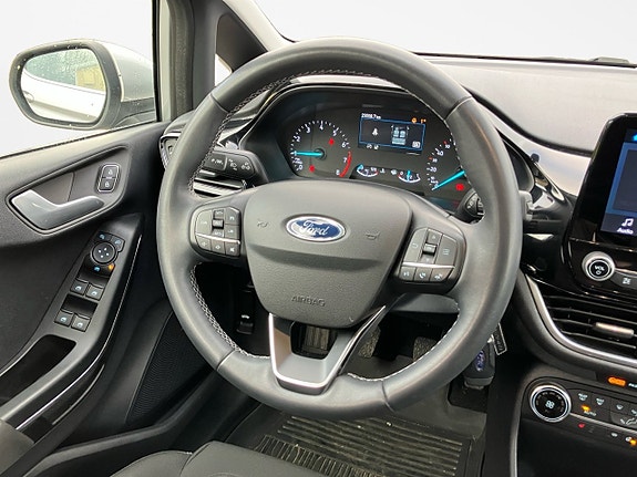 Ford Fiesta 12 of 16
