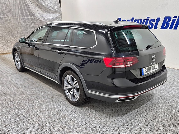 Volkswagen Passat Alltrack 5 of 5