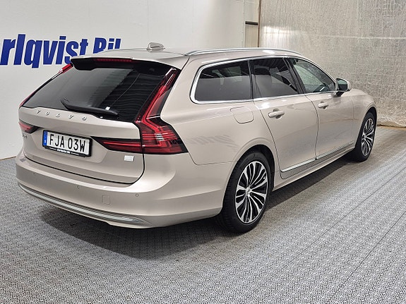 Volvo V90 4 of 10