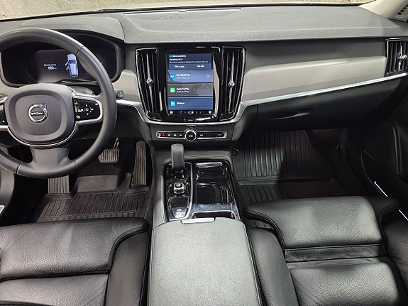 Volvo V90 5 of 10