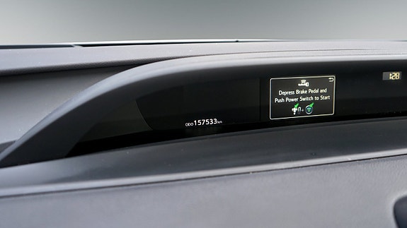 Toyota Prius 17 of 27