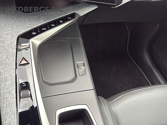 Peugeot 3008 13 of 16