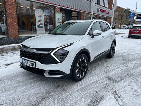 Kia Sportage 2 of 5