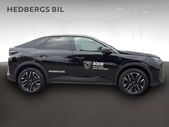 Peugeot 3008 2 of 5