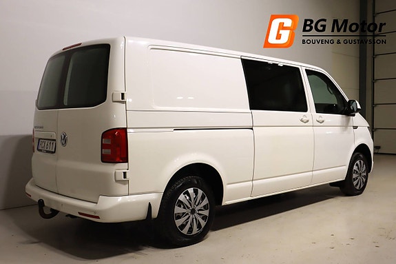 Volkswagen Transporter 3 of 5