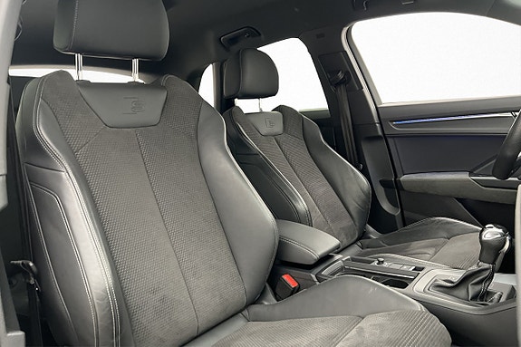 Audi Q3 13 of 30