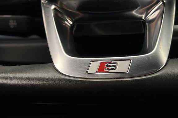 Audi Q3 25 of 30