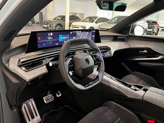 Peugeot 5008 16 of 21