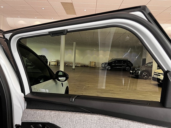 Peugeot 5008 8 of 21
