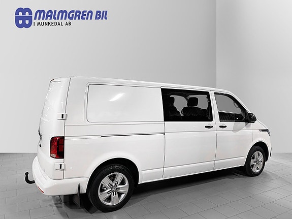 Volkswagen Transporter 3 of 5