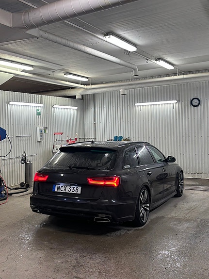 Audi A6 4 of 10