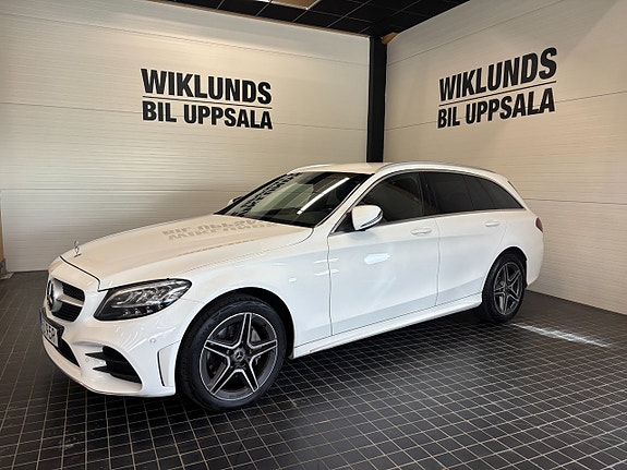 Mercedes-Benz C220 d 2 of 24