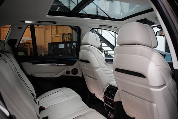 BMW X5 25 of 28