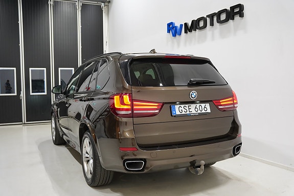 BMW X5 4 of 28