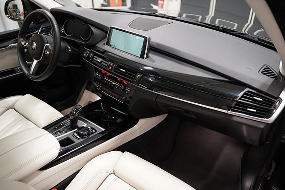 BMW X5 11 of 28