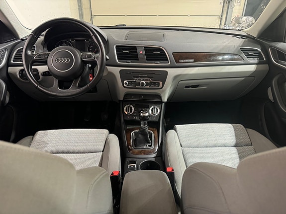 Audi Q3 8 of 14