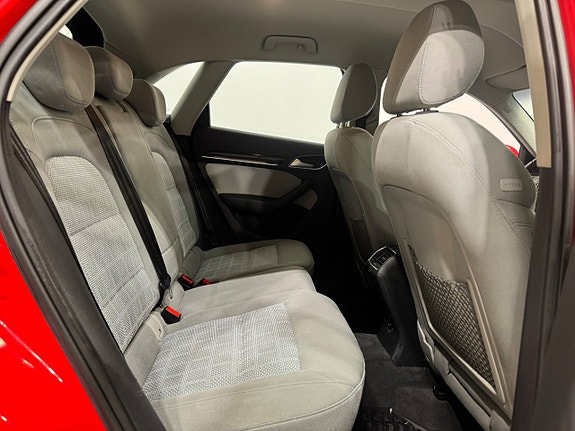Audi Q3 6 of 14