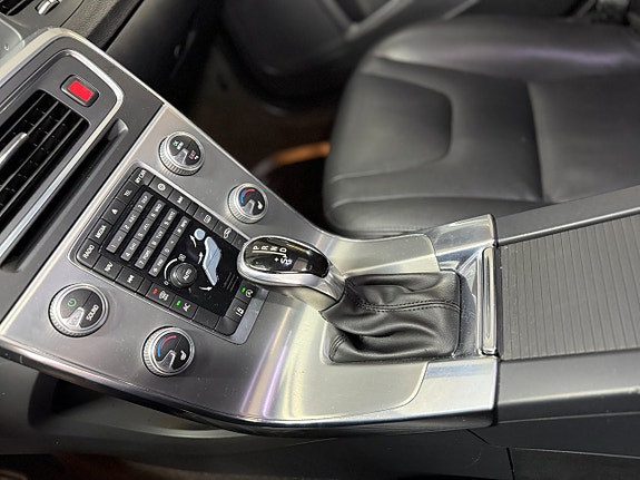 Volvo V60 12 of 19