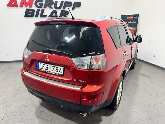Mitsubishi Outlander 13 of 17