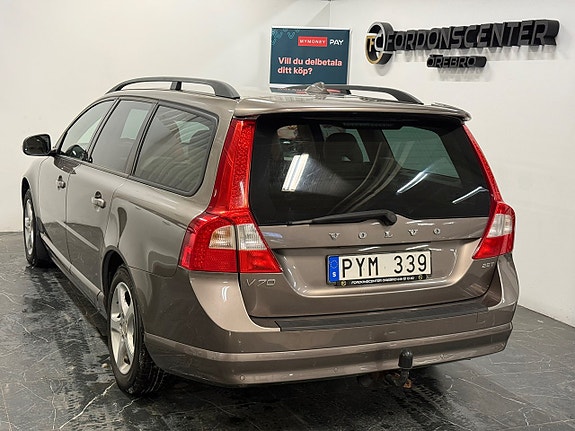 Volvo V70 4 of 24