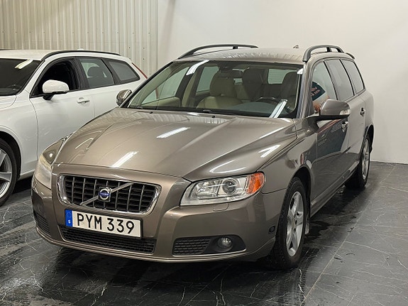 Volvo V70 3 of 24