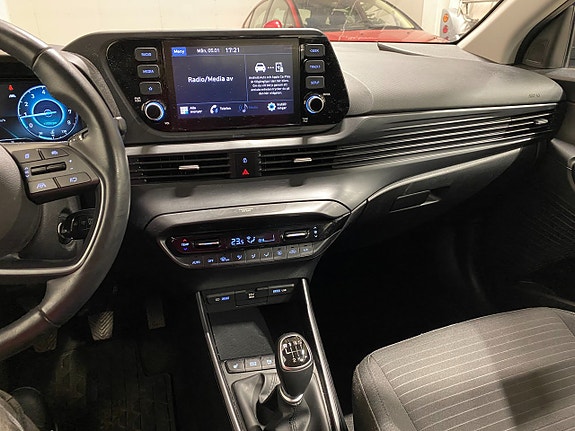 Hyundai i20 11 of 15