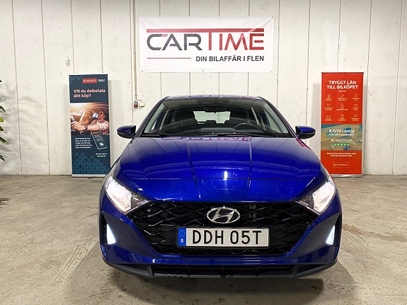 Hyundai i20 2 of 5