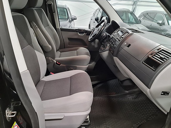Volkswagen Transporter 11 of 18