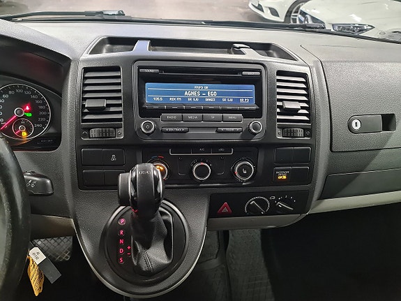 Volkswagen Transporter 17 of 18