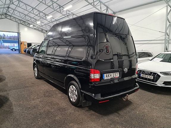 Volkswagen Transporter 6 of 18