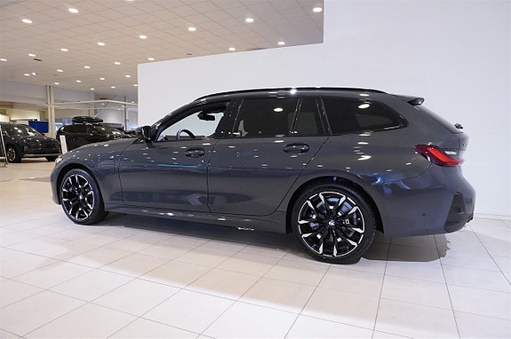 BMW 330e 5 of 11