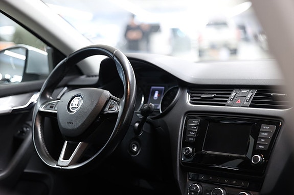 Skoda Octavia 14 of 21