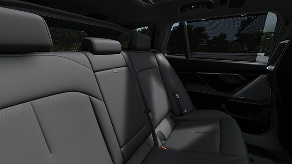 BMW M5 11 of 13