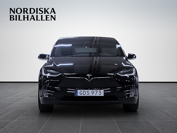 Tesla Model X 2 of 5