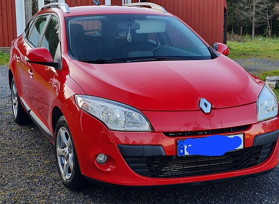 Renault Megane 2 of 9