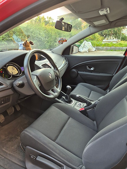 Renault Megane 6 of 9