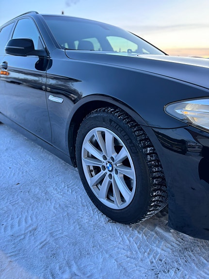 BMW 520d 3 of 9