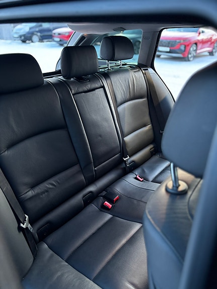 BMW 520d 8 of 9