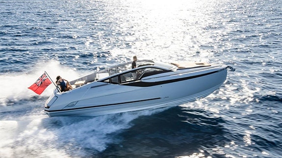 Fairline F33 -21 Diesel "READY TO CRUISE"