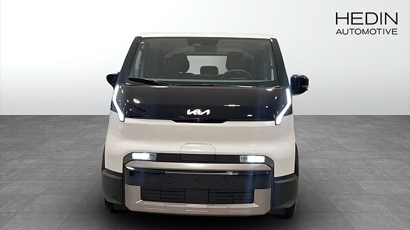Kia PV5 8 of 9