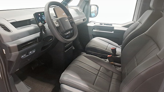 Kia PV5 3 of 9