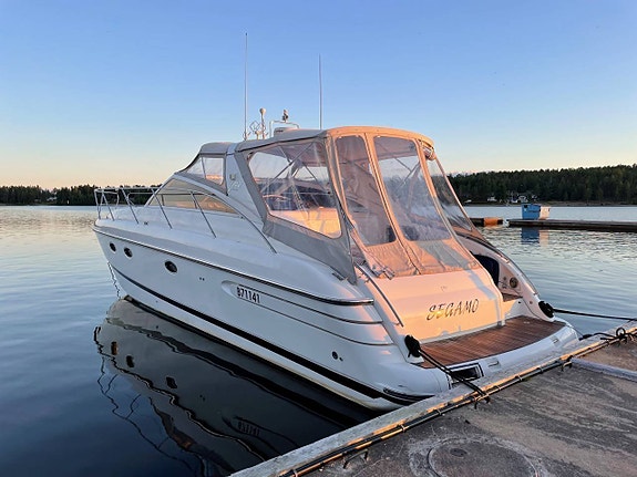 Princess V42 2002, KAD300,