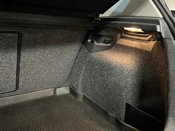 Volkswagen Golf VI 28 of 30