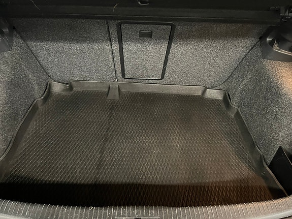 Volkswagen Golf VI 29 of 30