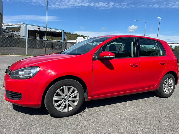 Volkswagen Golf VI 11 of 30