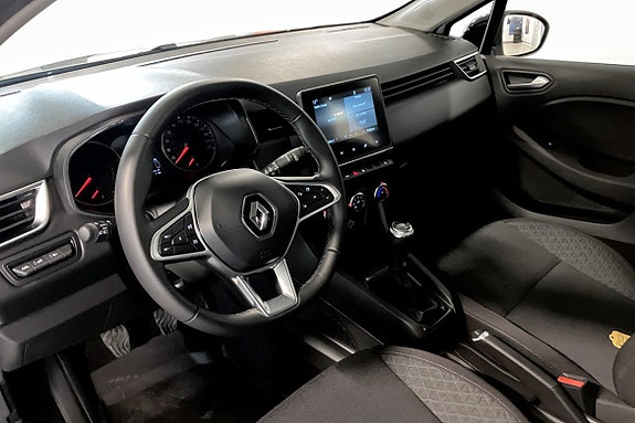 Renault Clio 6 of 10
