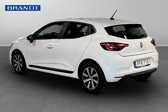 Renault Clio 2 of 5