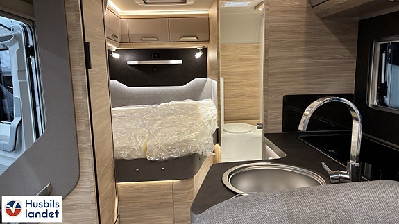 Knaus VAN TI PLUS PLATINUM 700 LF 7 of 8