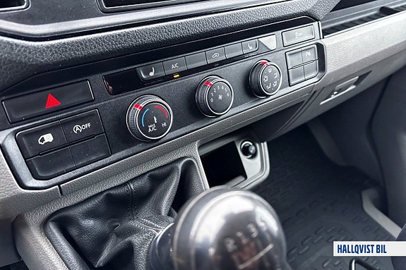 Volkswagen Crafter 18 of 22