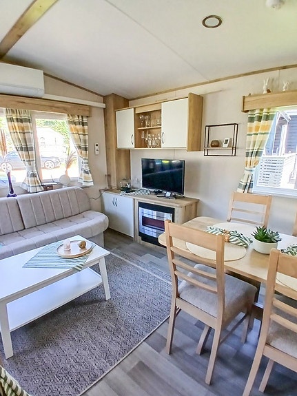 MNAB fin beg villavagn inkl plats på Örnefjordens camping 3 of 13
